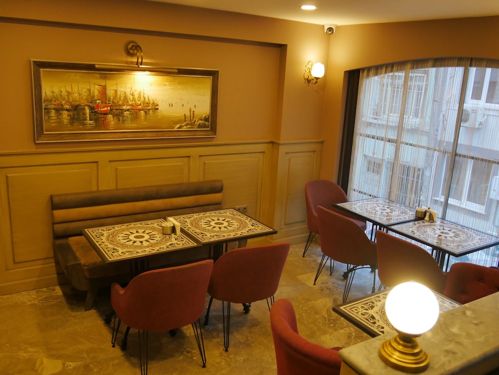 Endless Comfort Hotel Taksim 38/48