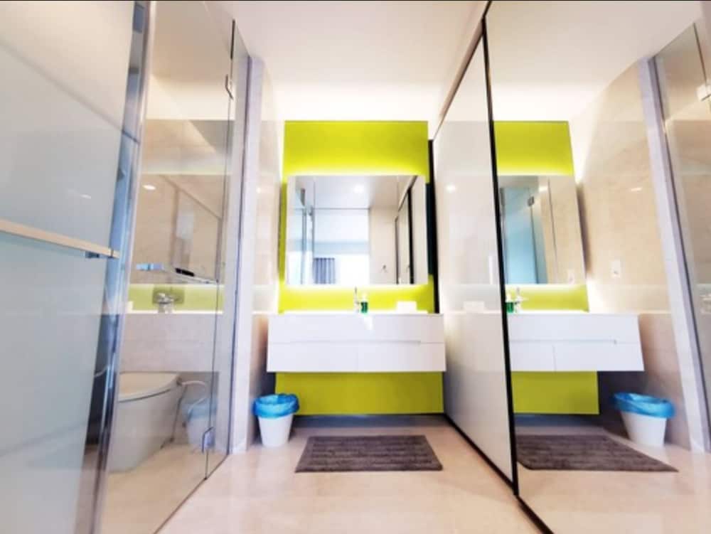Tropicana The Residences KLCC by Luxury Suites 33/35