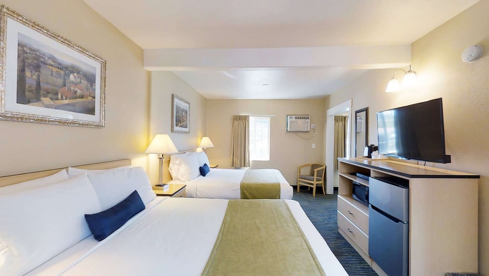 Napa Discovery Inn 32/42
