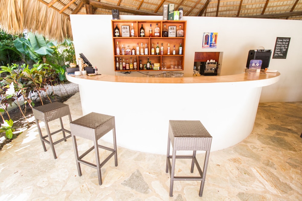 Coral Blanco Hotel 47/73