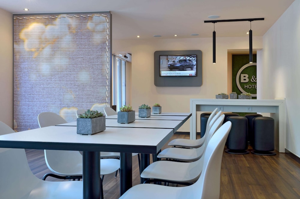 Premiere Classe Dusseldorf Ratingen 48/60