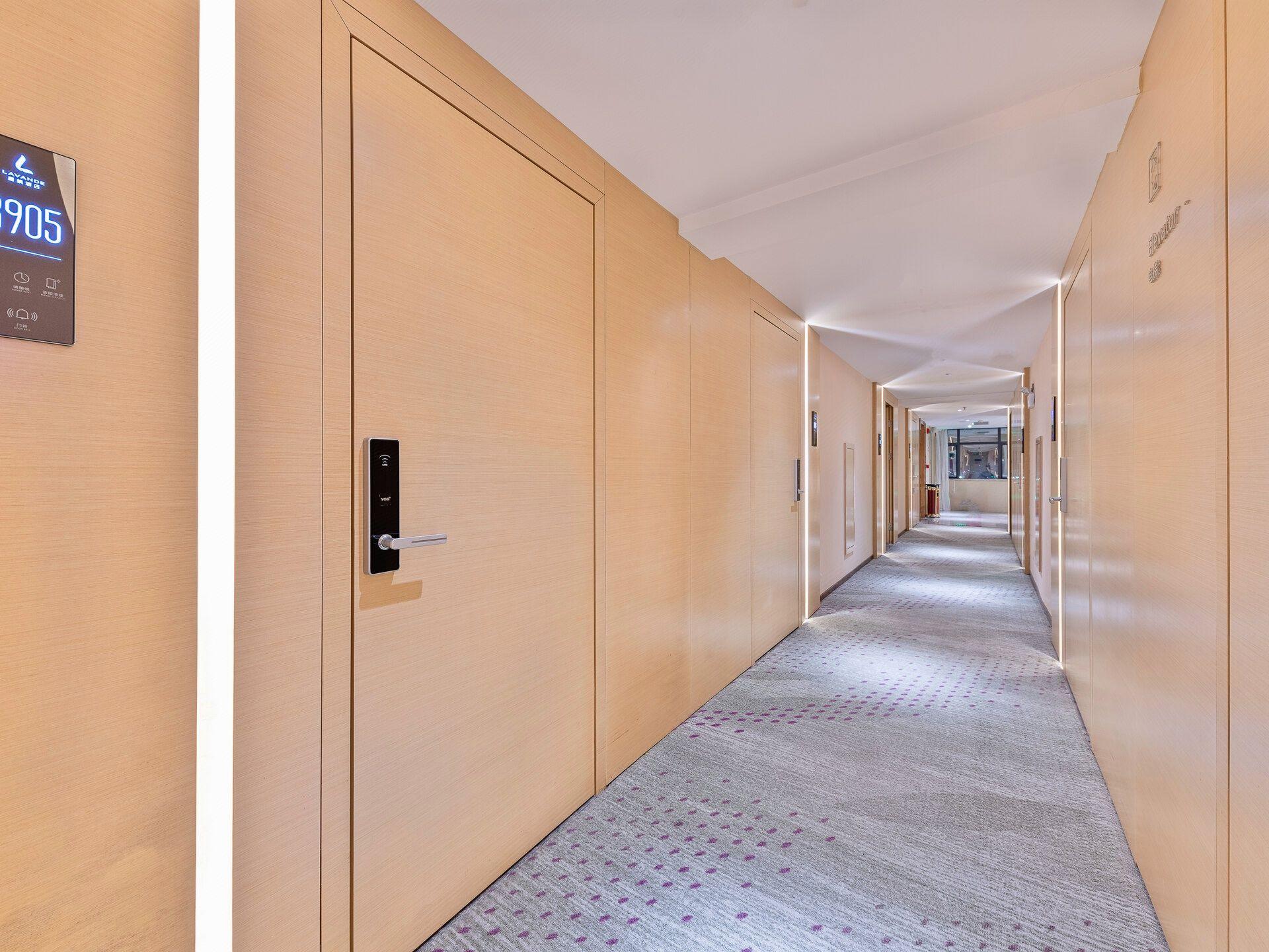 Lavande Hotel (Shenzhen Jingtian Metro Station) 30/46