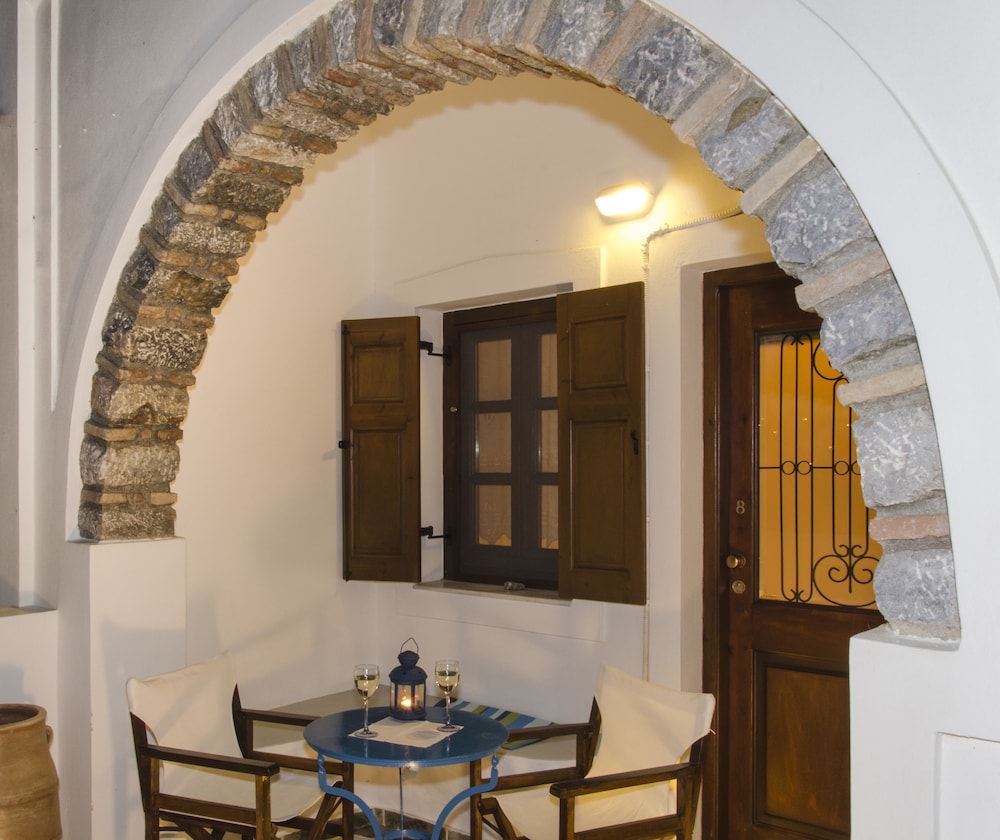 Kallichoron Art Boutique Hotel 48/73