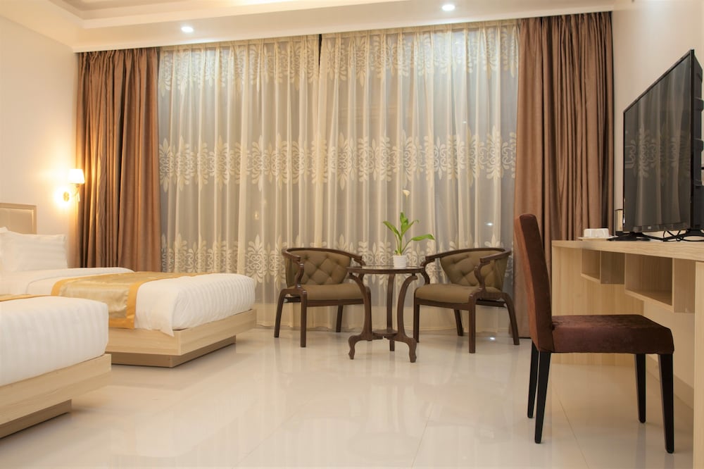 One El Nido Suite 73/96
