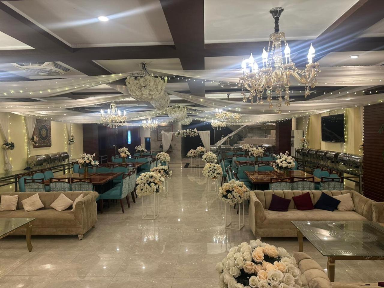 City Oasis Hotel 45/62