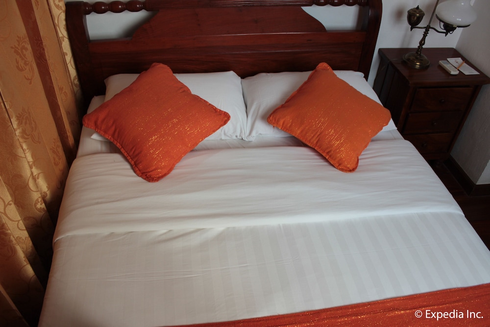 Hotel Felicidad 58/69