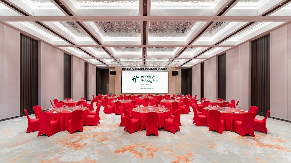 Holiday Inn LIAOYUAN CITY CENTER 43/50