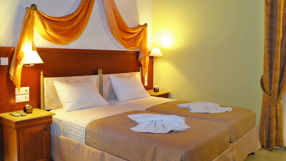 Camelot Royal Beds 12/50