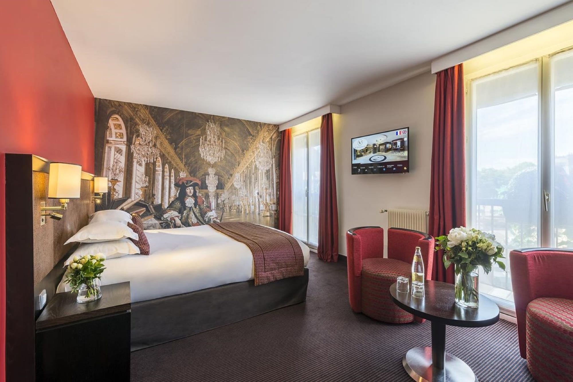 Room at Hotel Le Versailles, PARIS