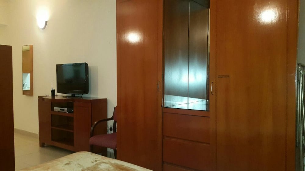 Al Raien Hotel Apartment 11/15