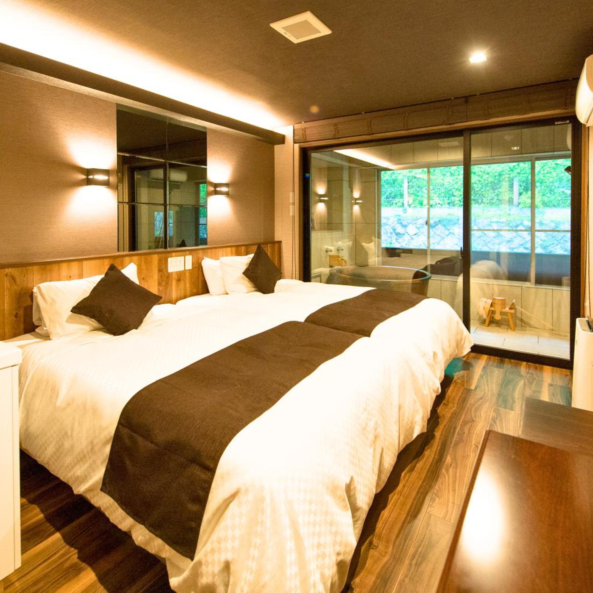 Standard, Twin Beds, Semi Outdoor Bath