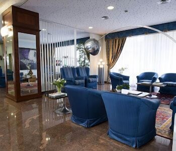 Hotel President 5/50