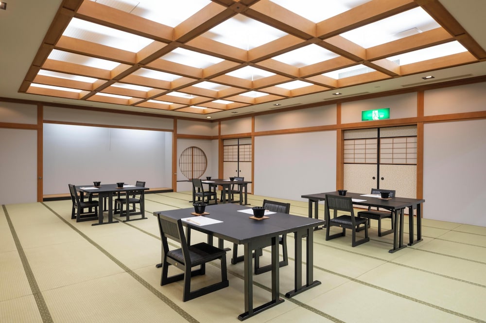 Hamanako Wanwan Paradise Hotel (Ex HAMANAKO GRAND HOTEL SAZANAMIKAN) 49/67
