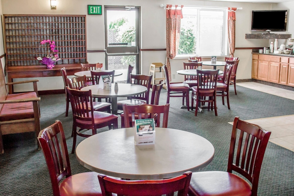 Quality Inn & Suites Longview Kelso 29/44