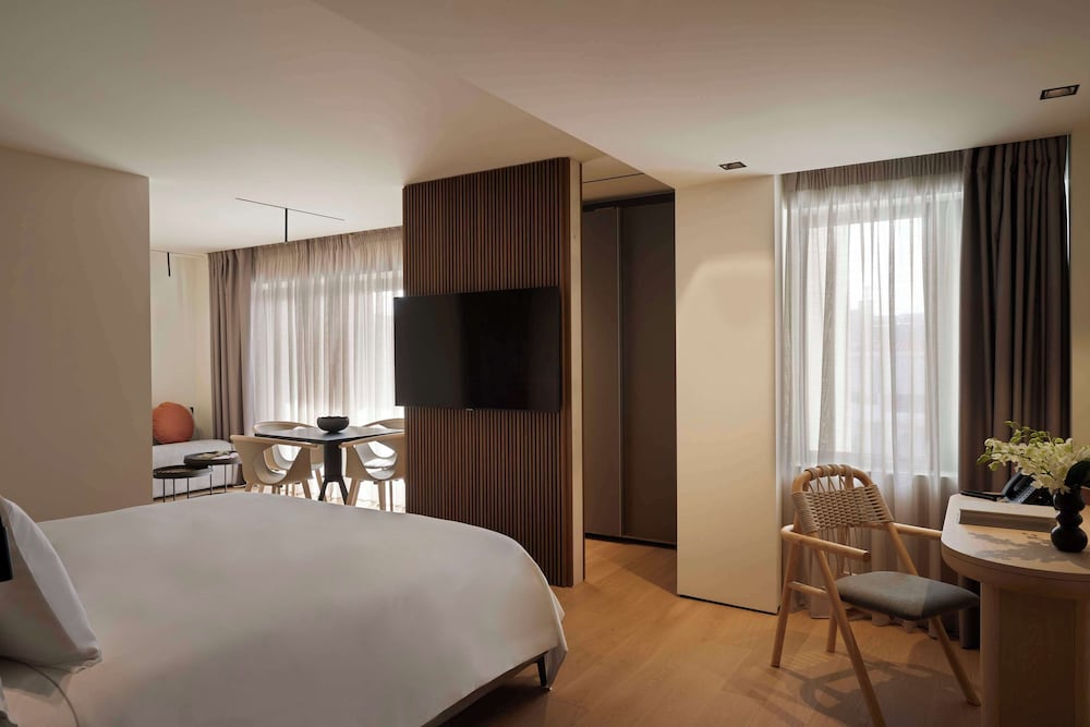 Dusit Suites Athens 18/58