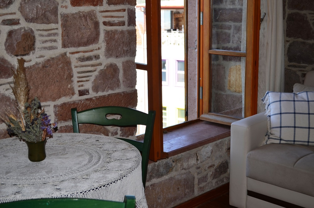 Fragrante Hotel Adult Only 38/50