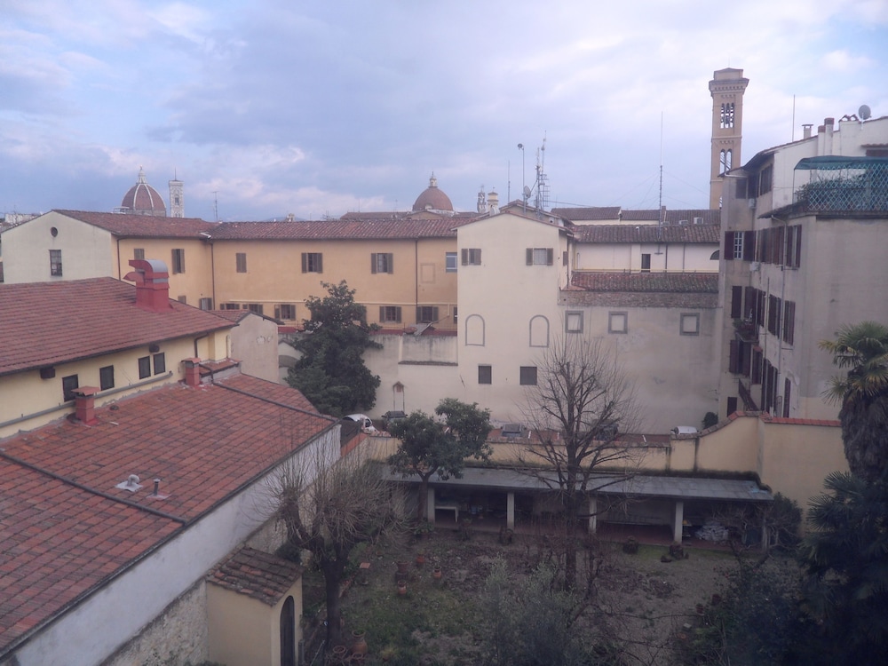 Palazzo Ognissanti 3/48