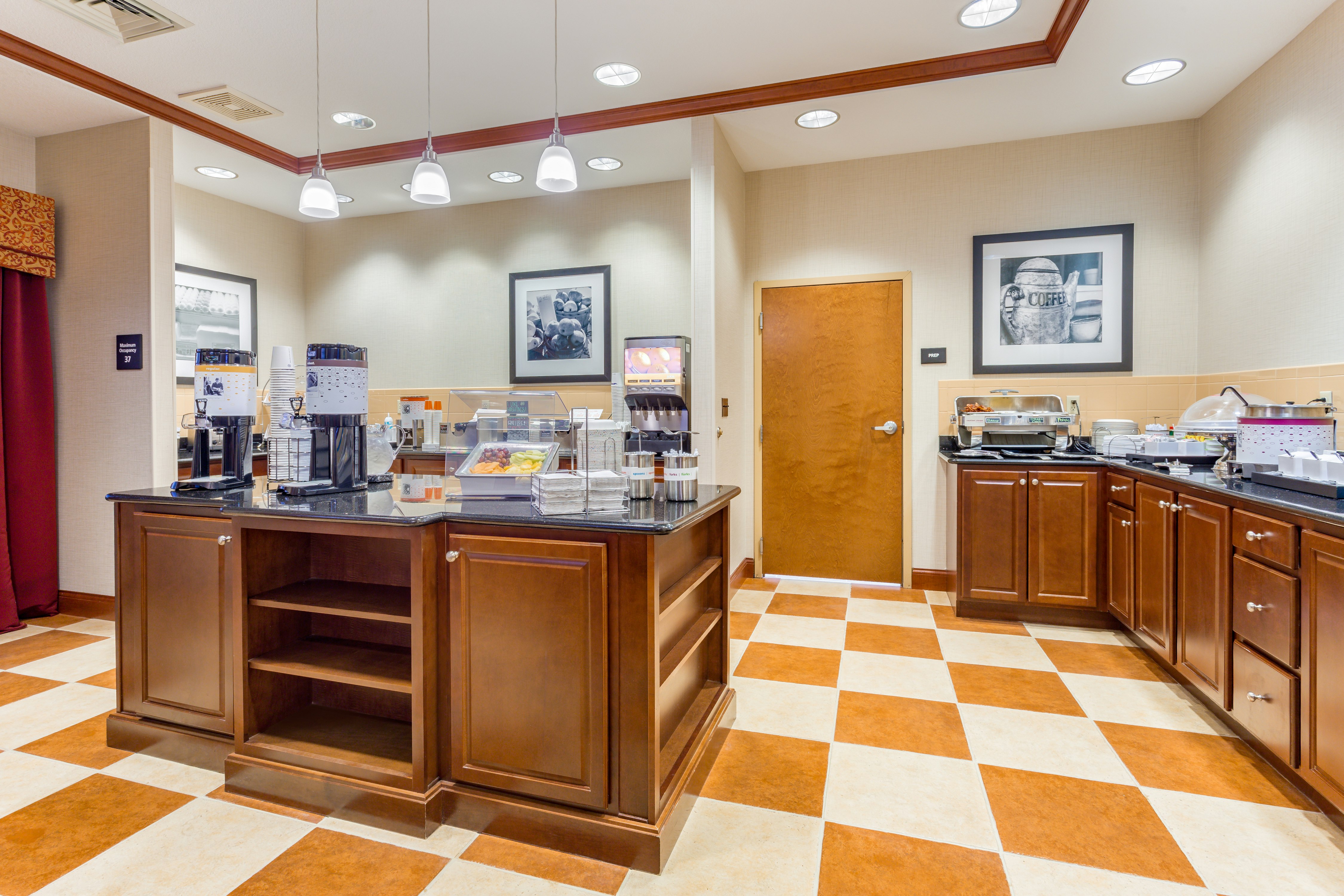 Lobby at Hampton Inn Auburn, AUBURN - IN