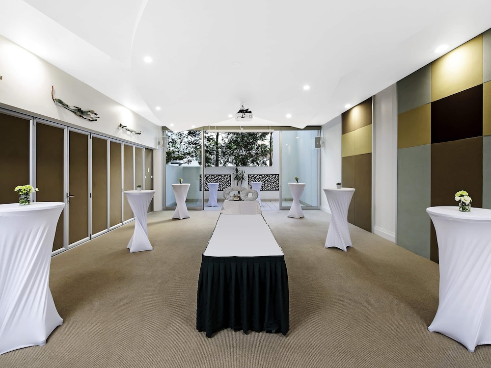 THE SEBEL MAROOCHYDORE 34/72