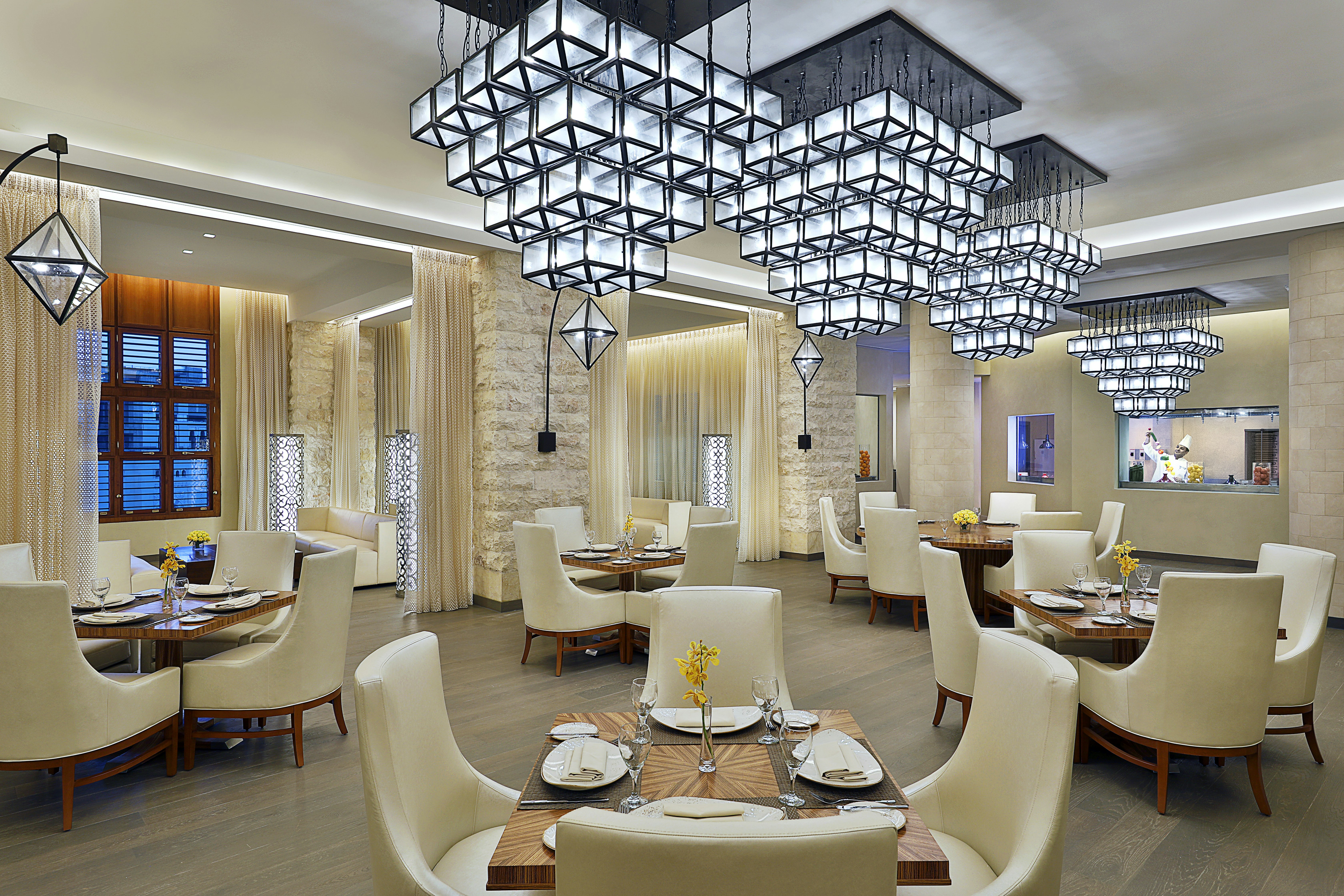 مكة هيلتون للمؤتمرات(Hilton Hotel & Convention Jabal Omar Makkah) 60/80