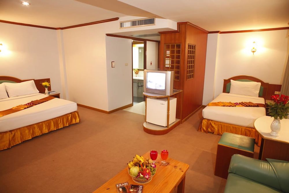 Boonsiam Hotel 9/20