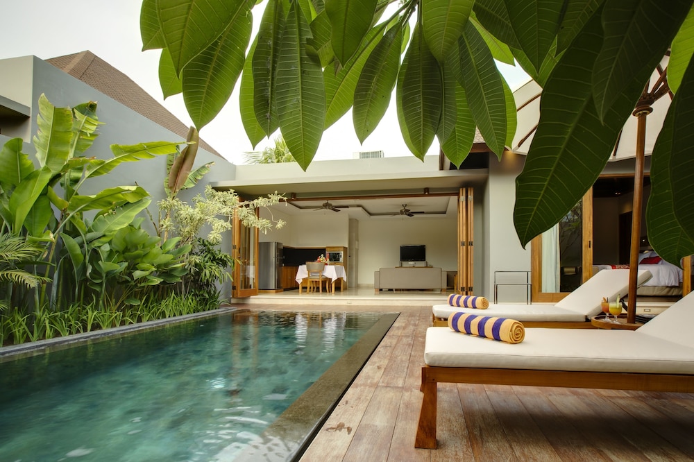 KoenoKoeni Villa 9/70