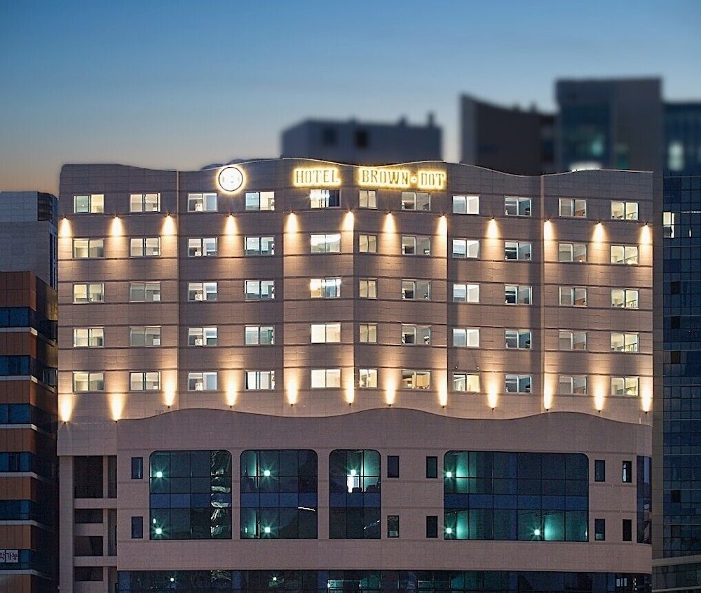 Brown Dot Hotel Jinju 1/60