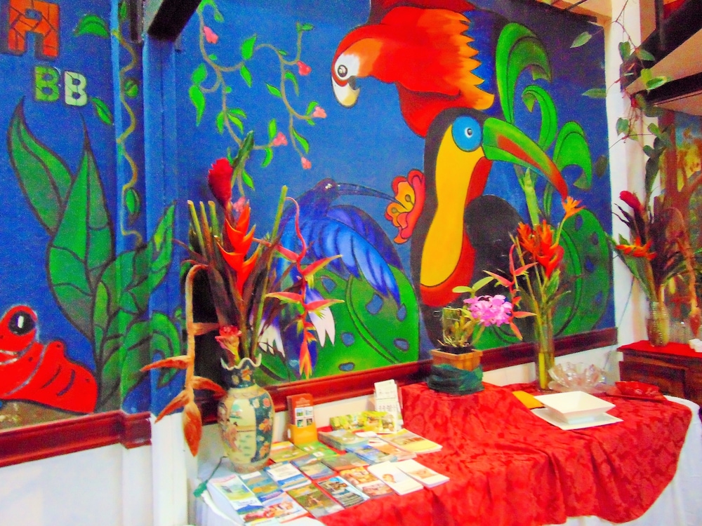 Casa Lima Bed & Breakfast 40/50