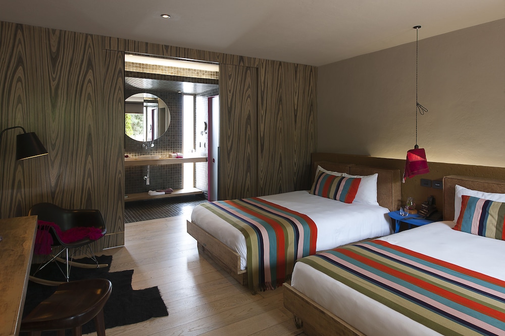 Bo Hotel 12/62