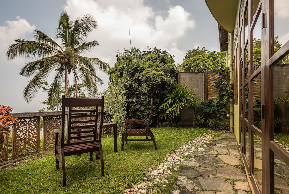 Galavilla Boutique Hotel & Spa 60/71