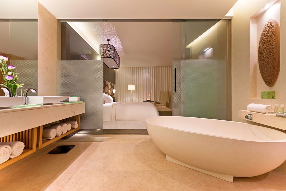 The Westin Gurgaon New Delhi 27/60