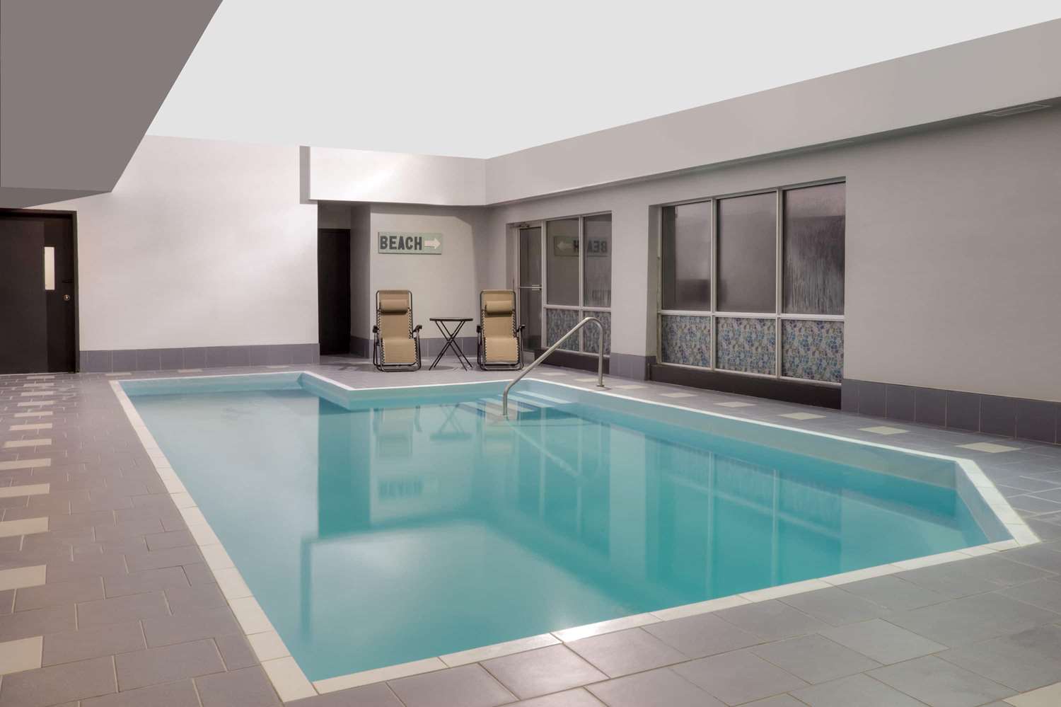 Travelodge by Wyndham Miramichi New Brunswick 11/35