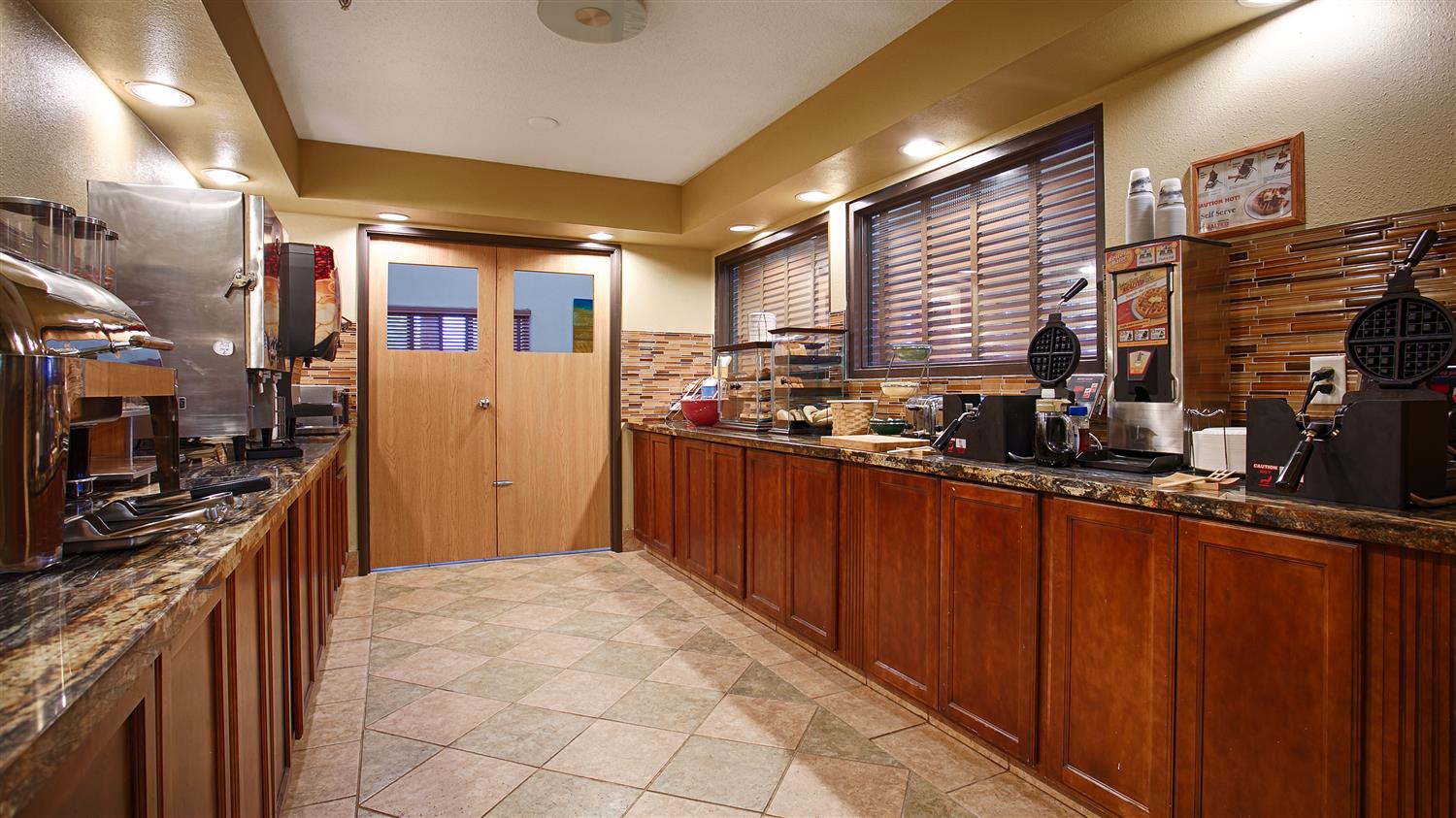 Best Western Alexandria Inn 6/33