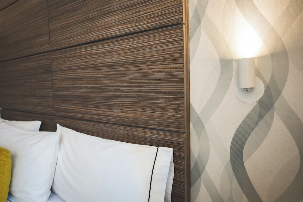 Hotel Expo Abastos 33/71
