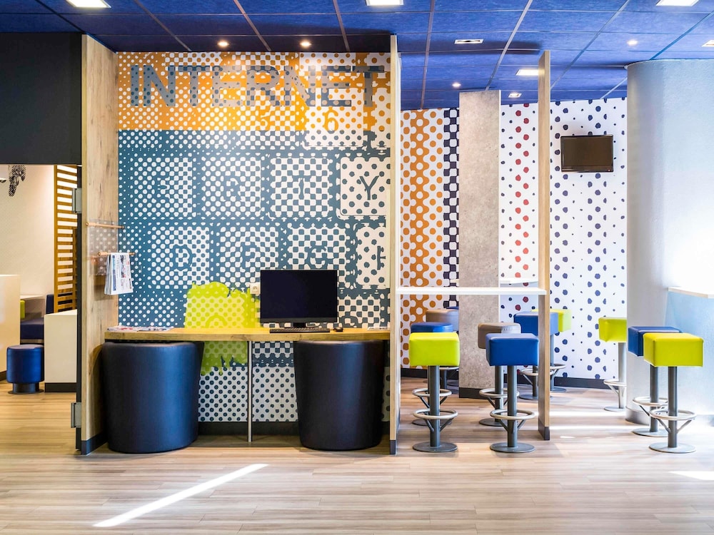 Ibis Budget Bordeaux Centre Gare Saint Jean 65/72