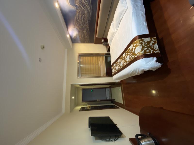 GreenTree Inn Shanghai JinShan Wanda Plaza Longxiang Road Express Hotel 39/64