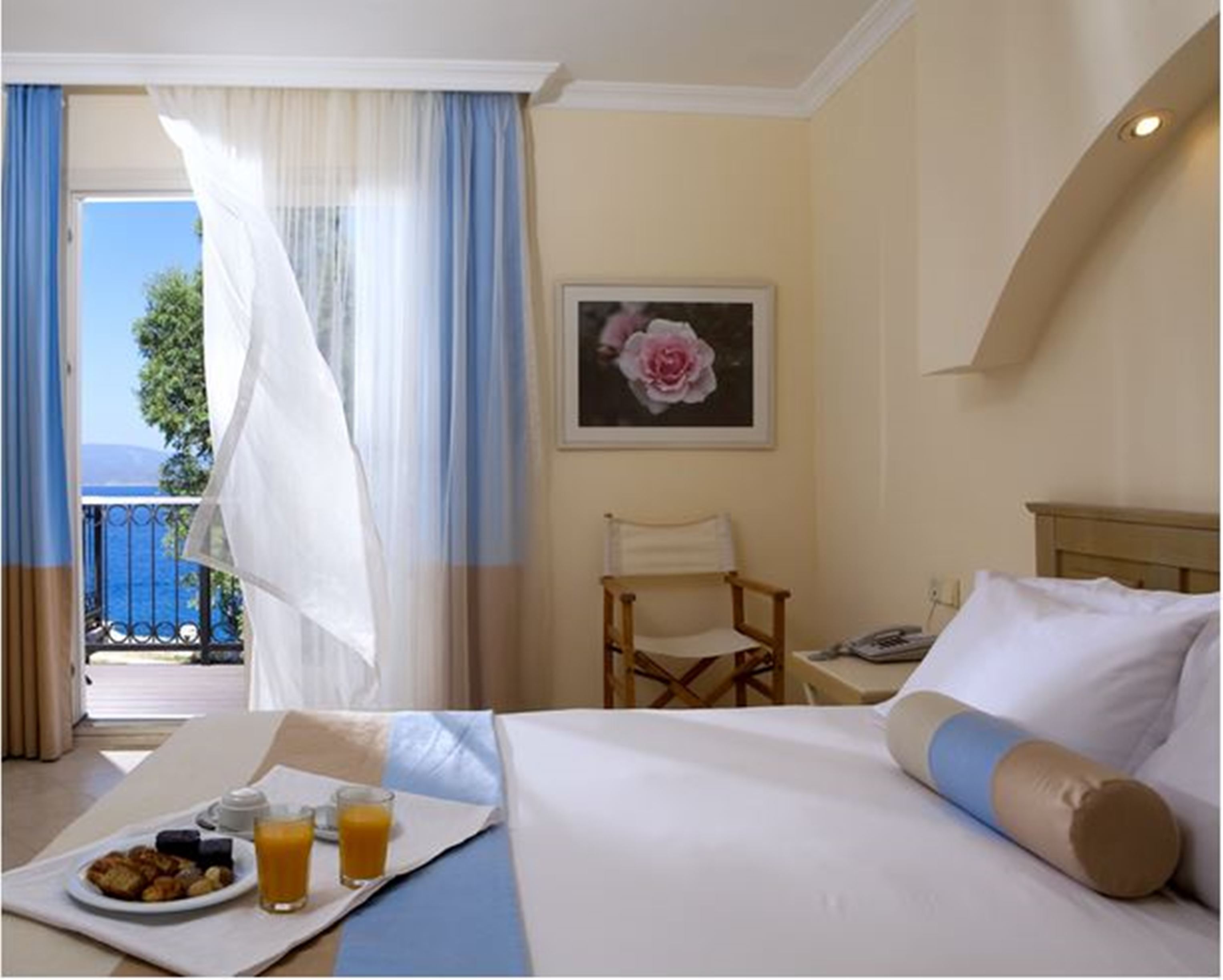 Room, Double Bed, Garden View