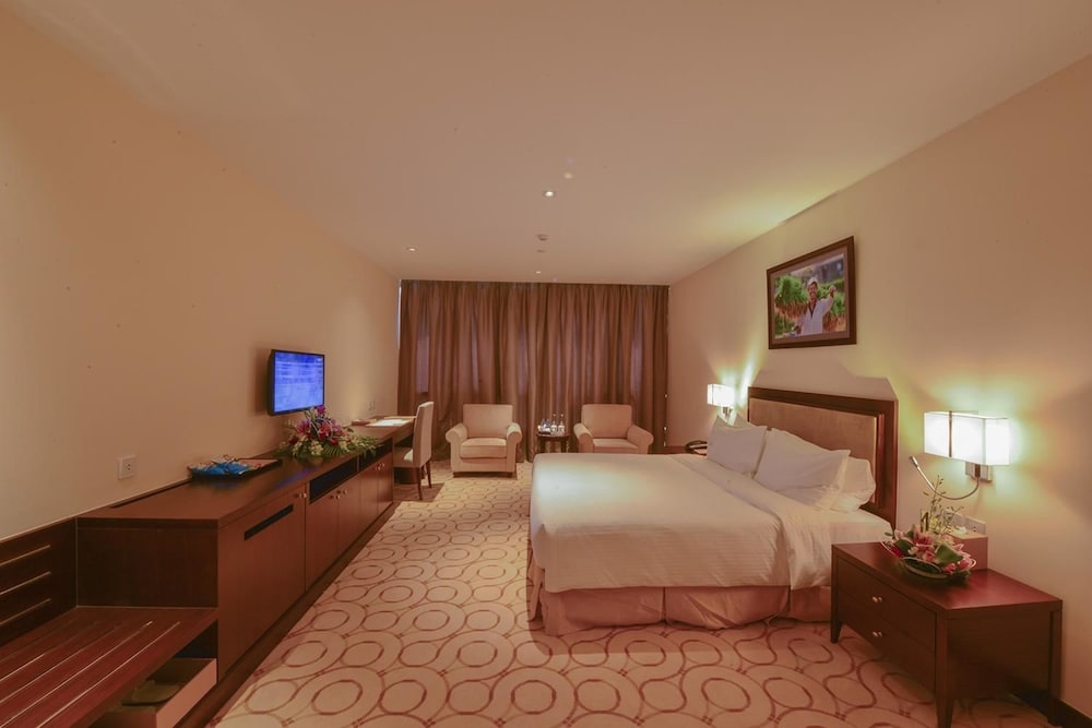 Aristo International Hotel 15/53