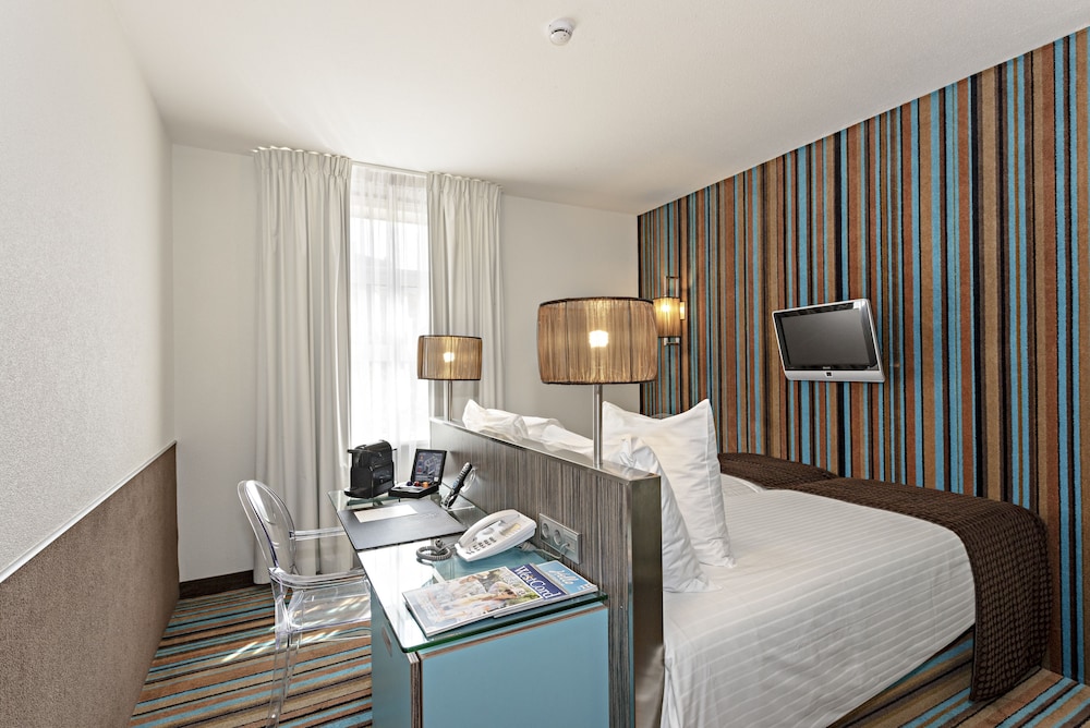 غرفة قياسية بسرير مزدوج بإطلالة على الفناء، Westcord City Centre Amsterdam 4/5
