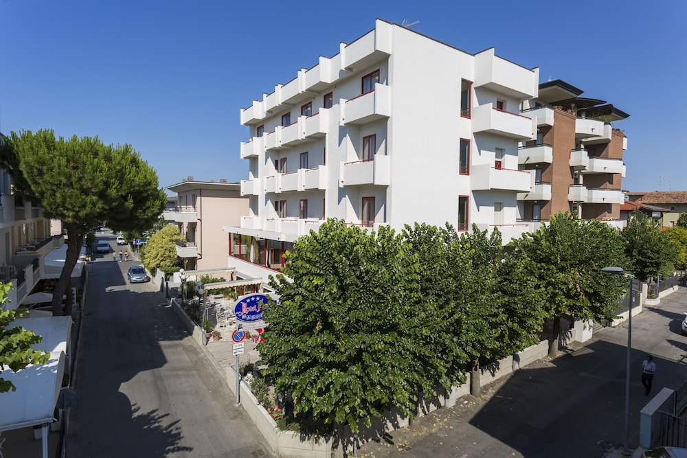 Hotel Nobel 35/41
