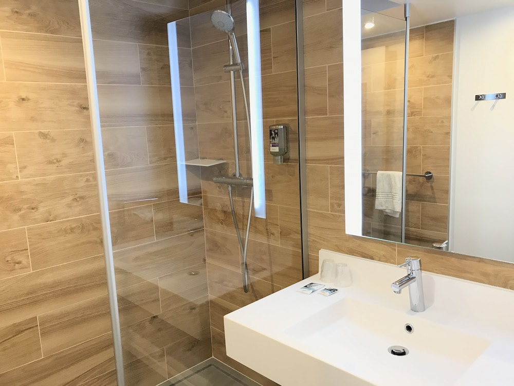Mercure Antibes Sophia Antipolis Hotel 77/77