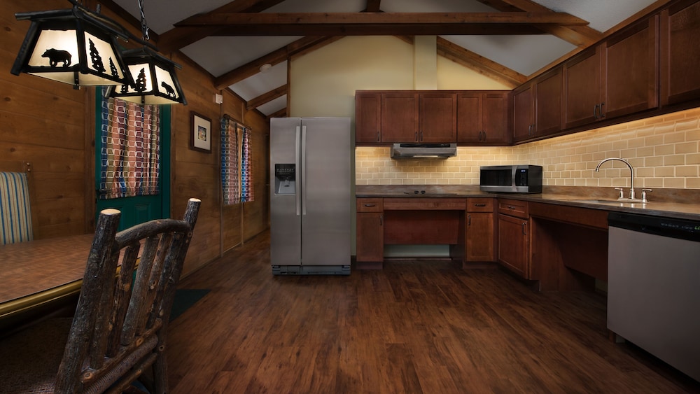 The Cabins at Disney's Fort Wilderness Resort - A Disney Vacation Club Resort 26/43