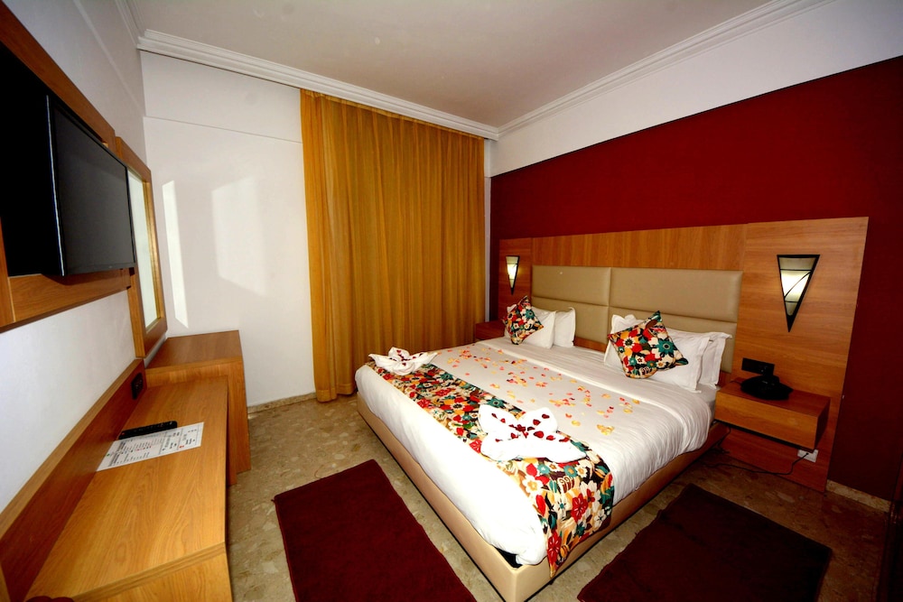 Standard, Double Bed