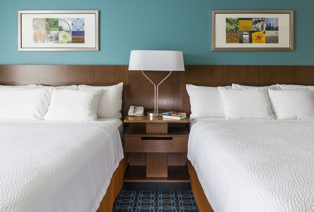 Fairfield Inn Dayton South 6/20