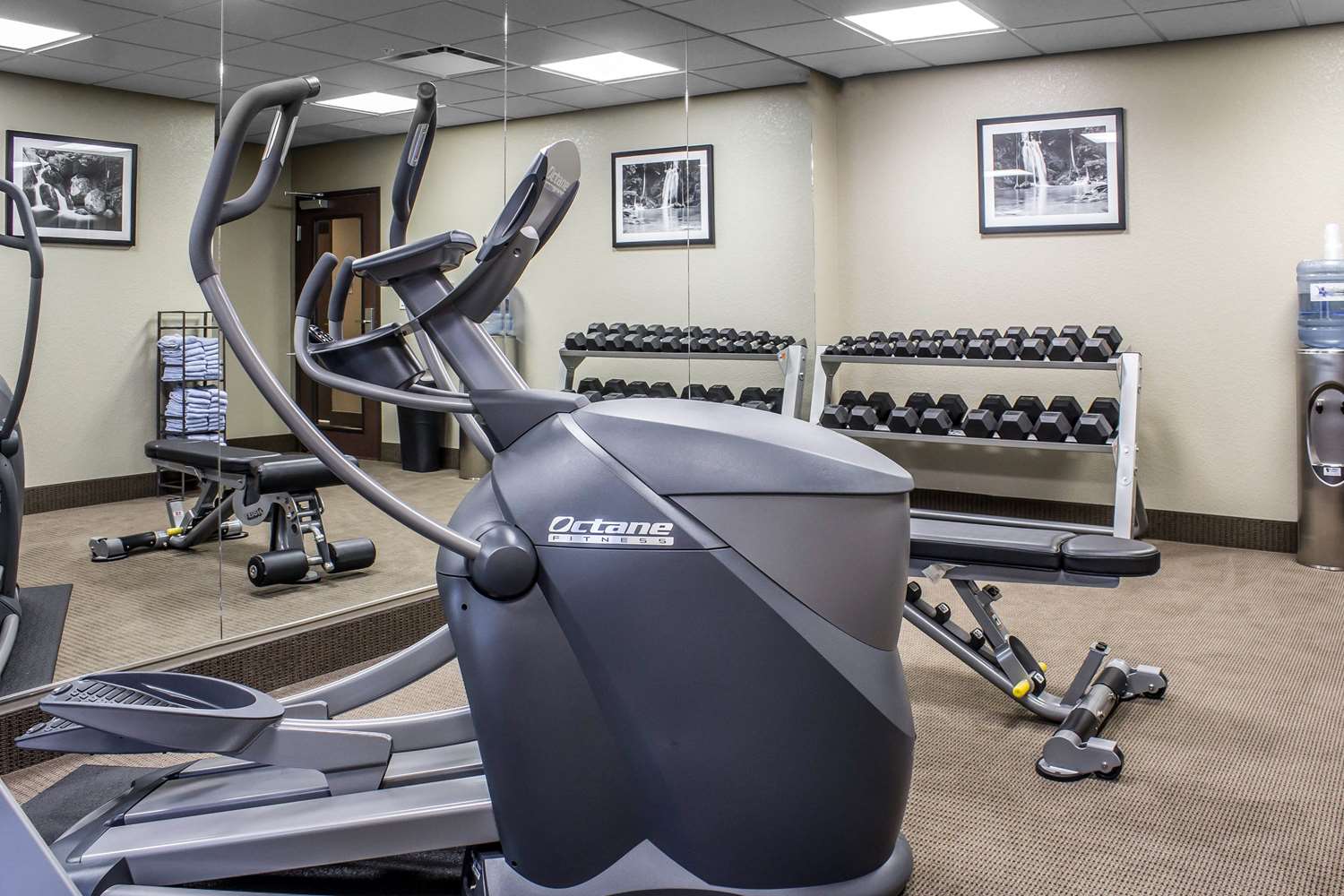 Sleep Inn & Suites Fort Dodge 14/28