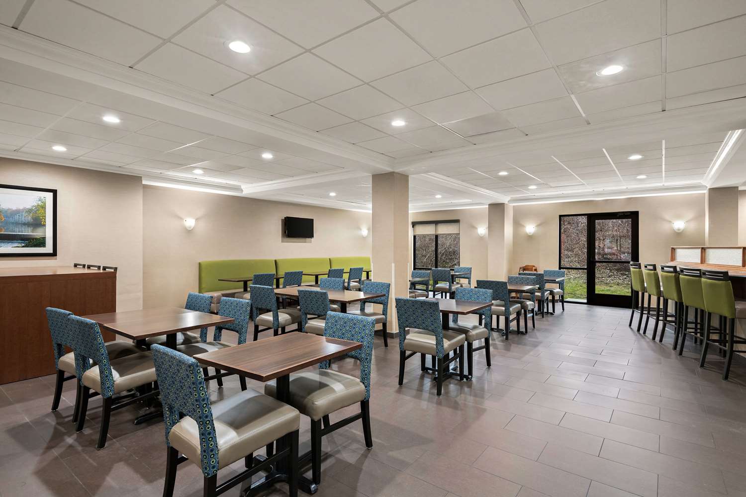 Comfort Suites Hummelstown Hershey 28/40