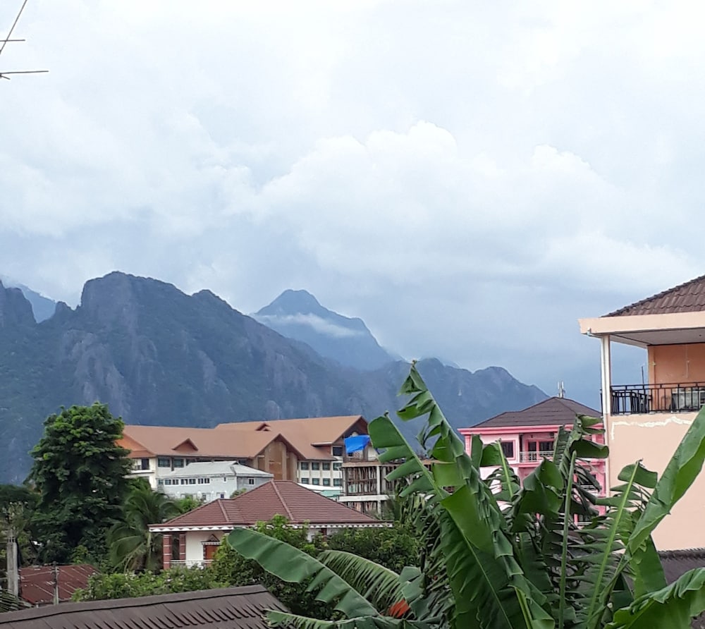 Laos Haven Hotel 3/26