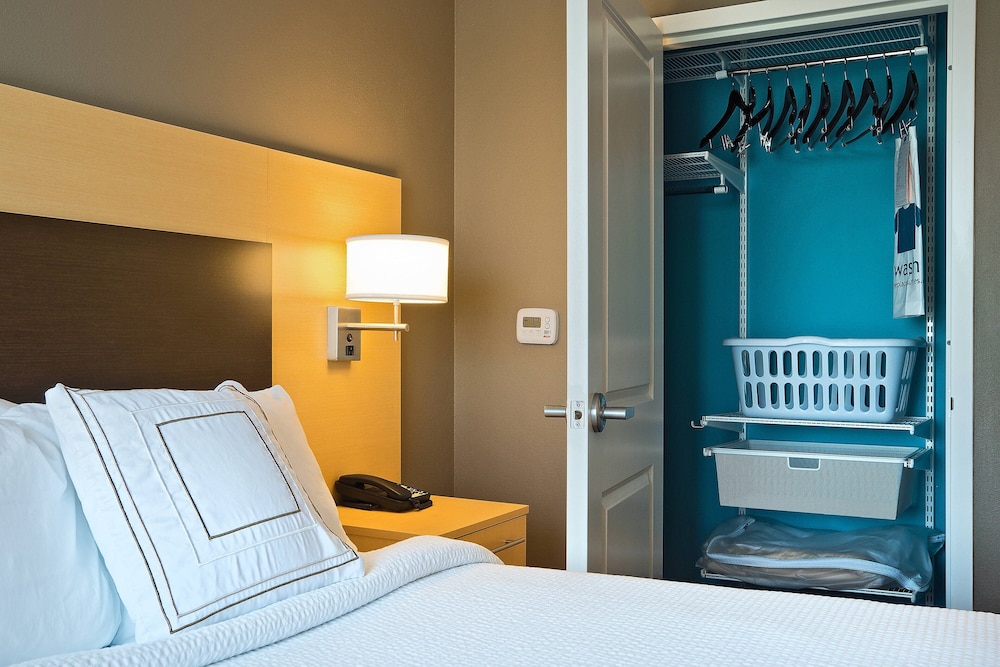 Towneplace Suites By Marriott Dodge City 10/37