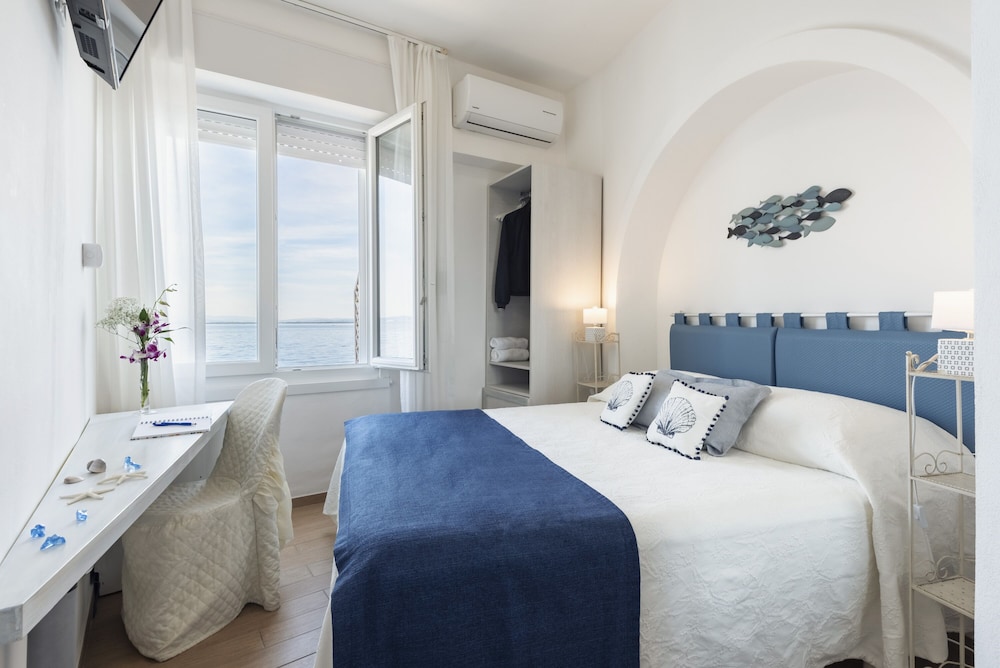 La Caletta Hotel 26/72