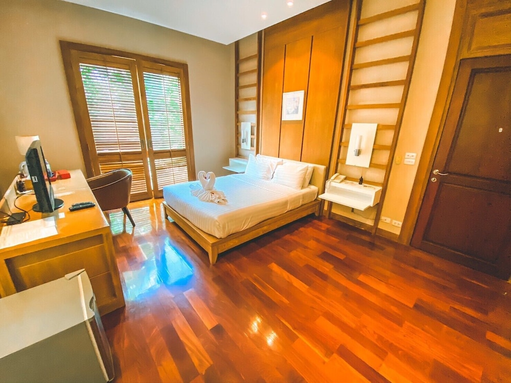 Royal Sammuk villas 20/50